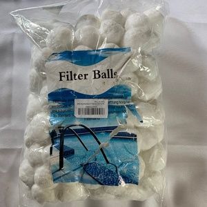 🎄2 for $20 NIP!  Pool Filter Balls!